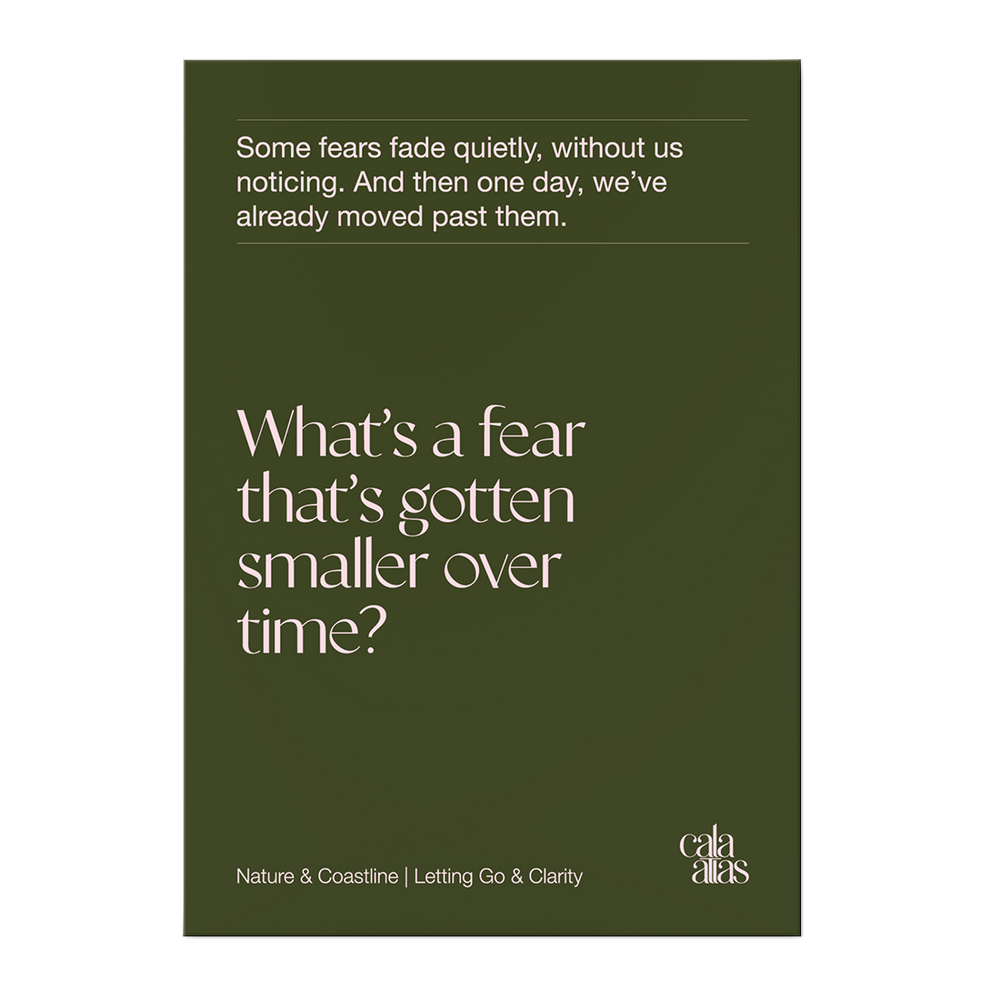 Green question card from the Cala Atlas Barcelona Story Deck shown on a neutral background